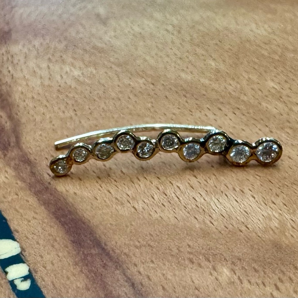 Jacquie Aiche Gold Diamond Ear Climber - Picture 4 of 6